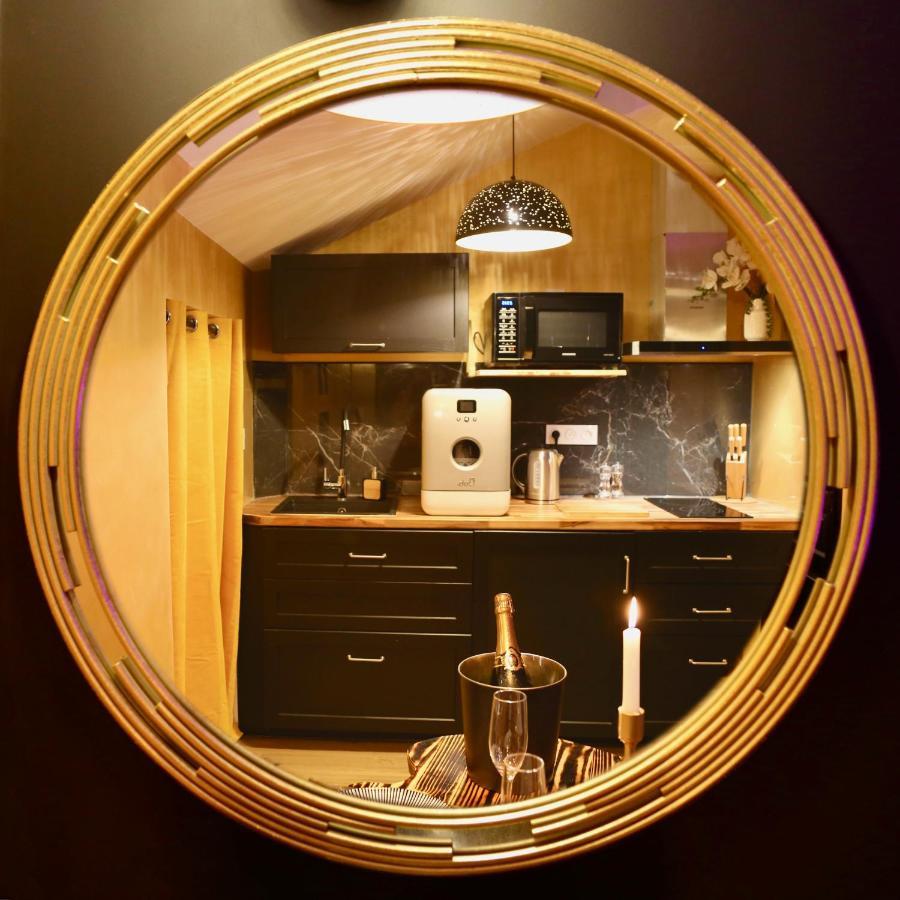 Love Room Gold - Les Delices Rooms Анже Екстер'єр фото